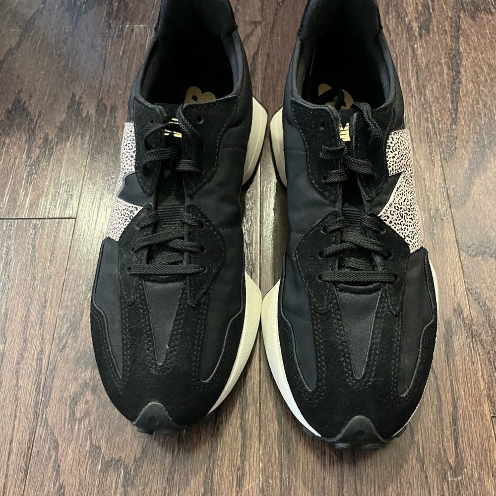 Women's New Balance 327 Sneakers - Picture 3 of 10